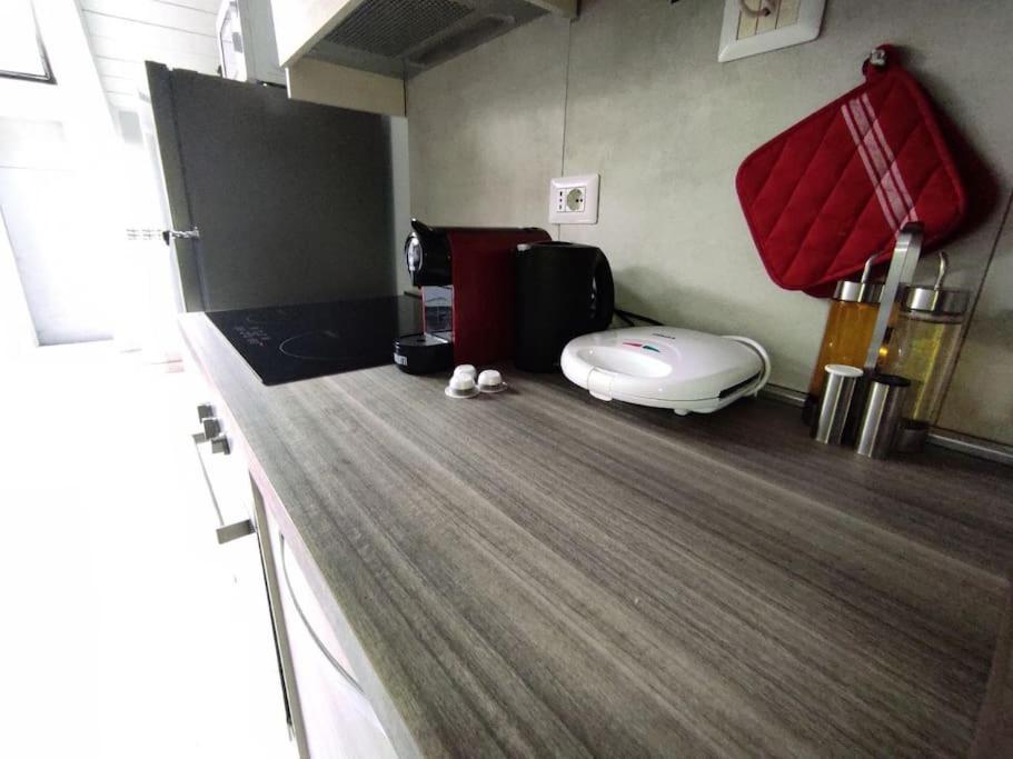 Apartament Free Parking Tiny House Wifi Netflix 15 Minuti Dal Duomo Mediolan Zewnętrze zdjęcie
