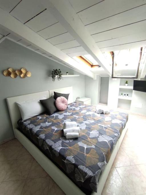Apartament Free Parking Tiny House Wifi Netflix 15 Minuti Dal Duomo Mediolan Zewnętrze zdjęcie